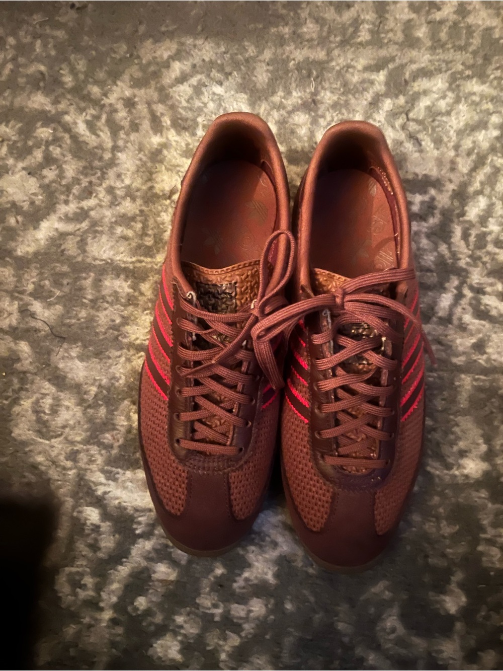 adidas Women's Brown Sneakers with Red Stripes